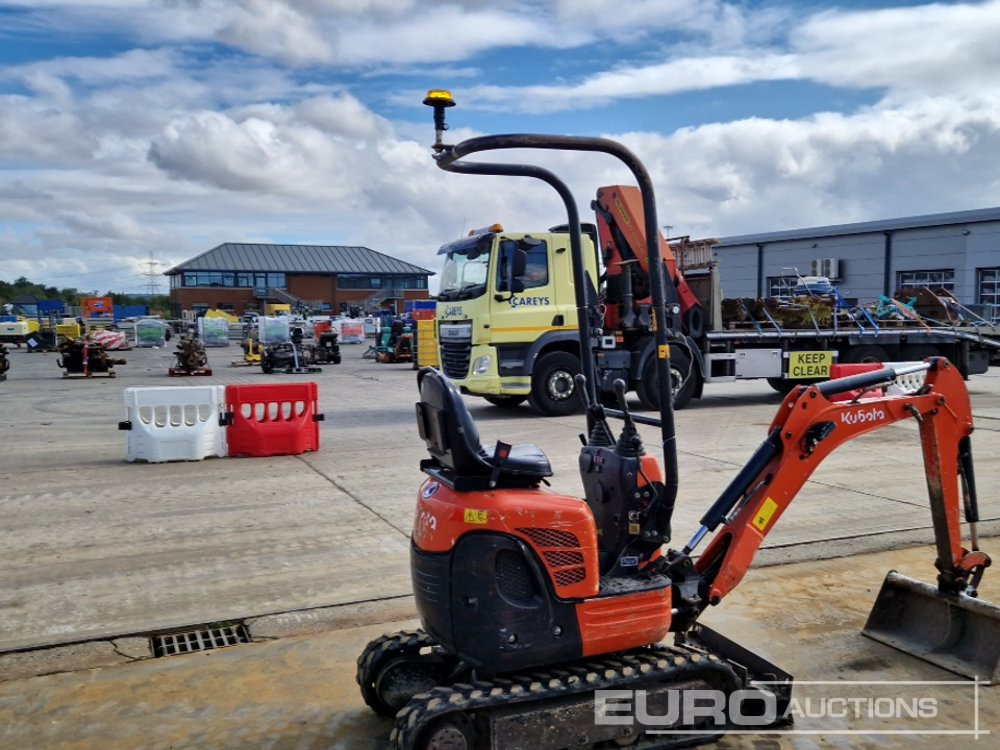 2016 Kubota U10-3 - Mini pelle: photos 5 2016 Kubota U10-3 - Mini pelle: photos 5