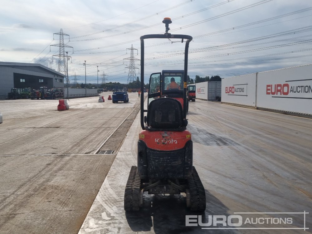 2016 Kubota U10-3 - Mini pelle: photos 4 2016 Kubota U10-3 - Mini pelle: photos 4