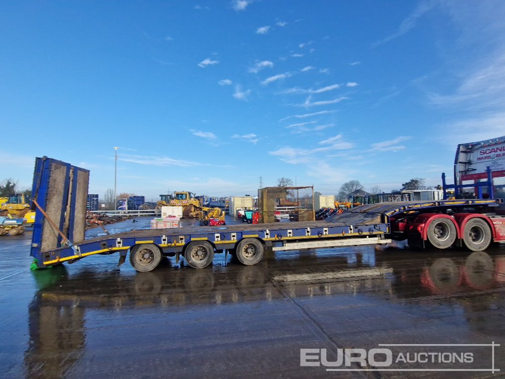 2016 Montracon Tri Axle Step Frame Low Loader Trailer, Out Riggers, Hydraulic Fliptoe Ramps - Semi-remorque surbaissé: photos 5 2016 Montracon Tri Axle Step Frame Low Loader Trailer, Out Riggers, Hydraulic Fliptoe Ramps - Semi-remorque surbaissé: photos 5