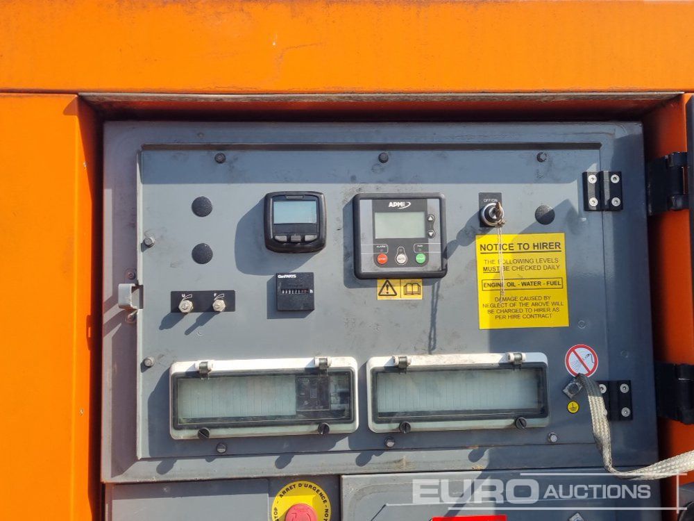 Groupe électrogène 2016 SDMO R110C3: photos 25