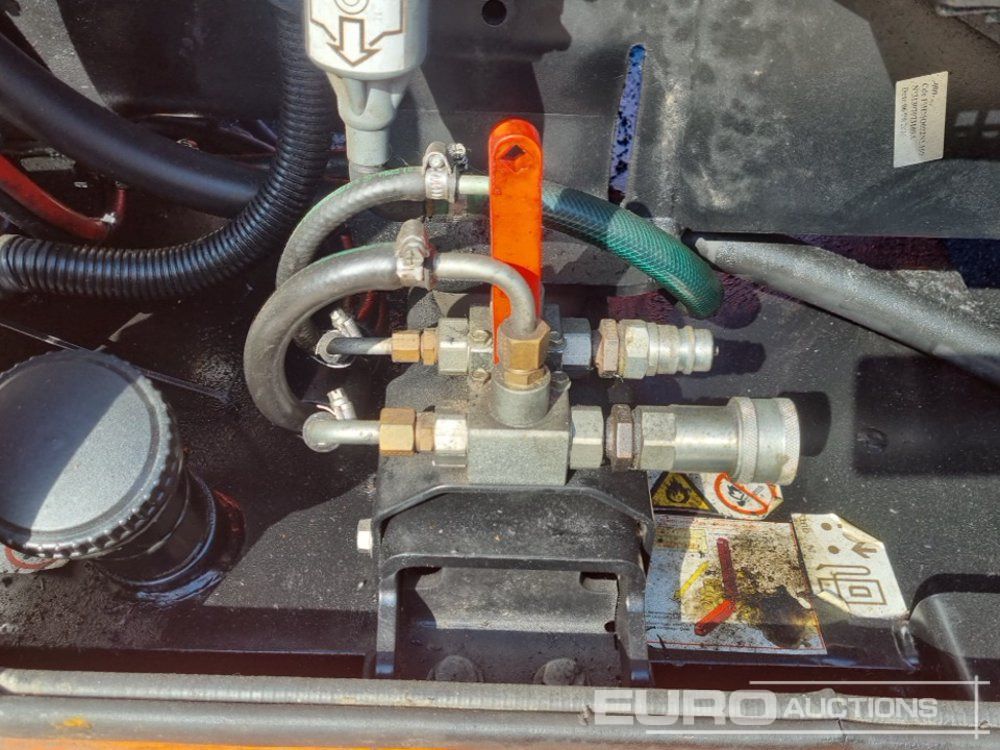 Groupe électrogène 2016 SDMO R110C3: photos 15