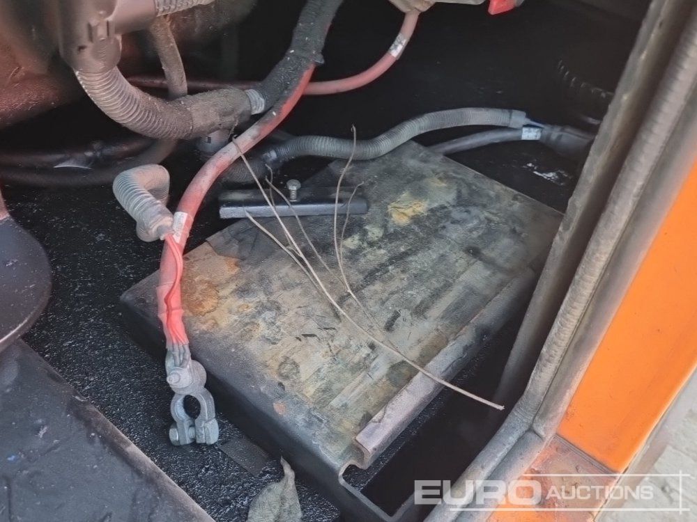 Groupe électrogène 2016 SDMO R110C3: photos 13