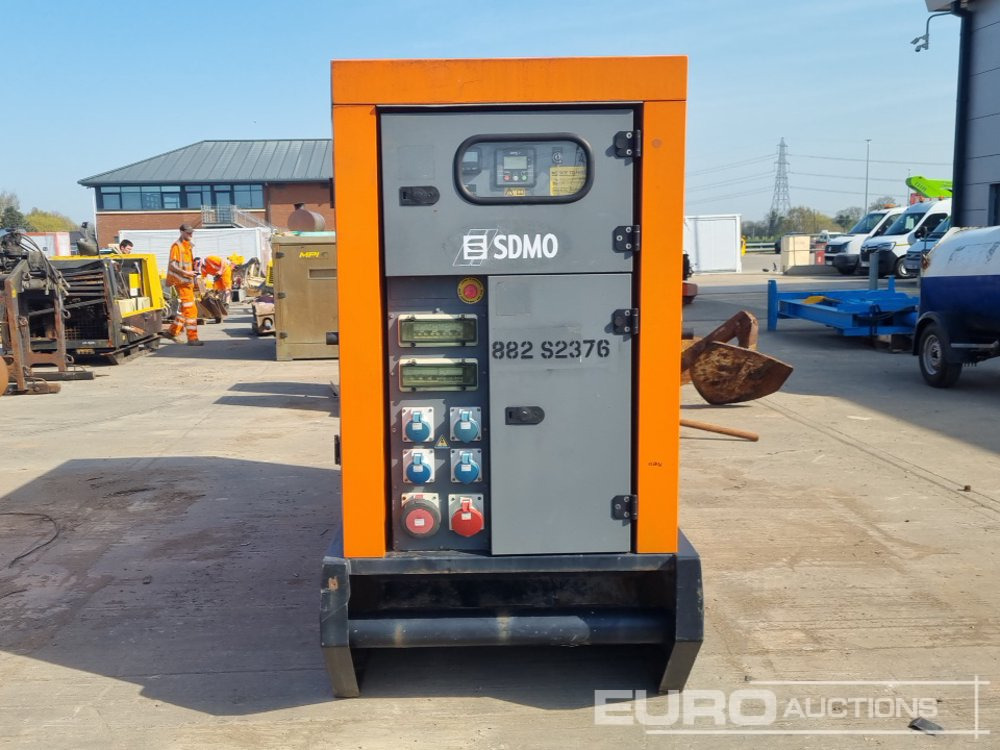 2016 SDMO R110C3 - Groupe électrogène: photos 2 2016 SDMO R110C3 - Groupe électrogène: photos 2