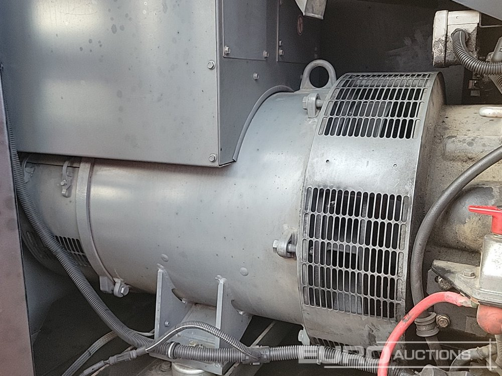 Groupe électrogène 2016 SDMO R220C3: photos 16