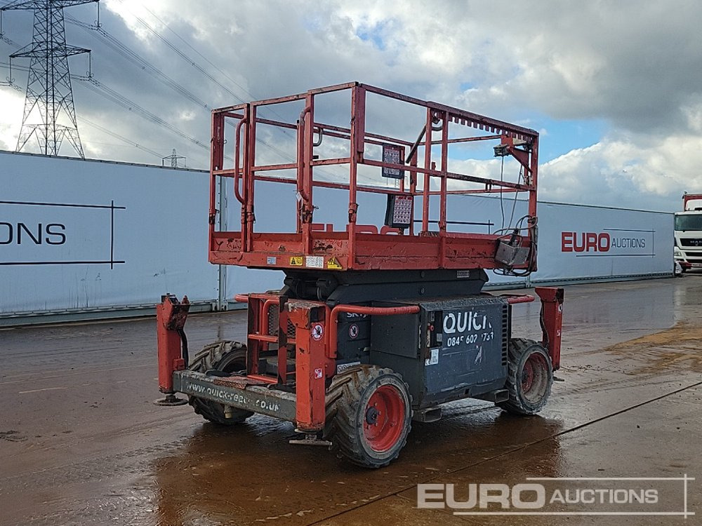 2016 SkyJack 4x4 Diesel Scissor Lift - Nacelle ciseaux: photos 1 2016 SkyJack 4x4 Diesel Scissor Lift - Nacelle ciseaux: photos 1