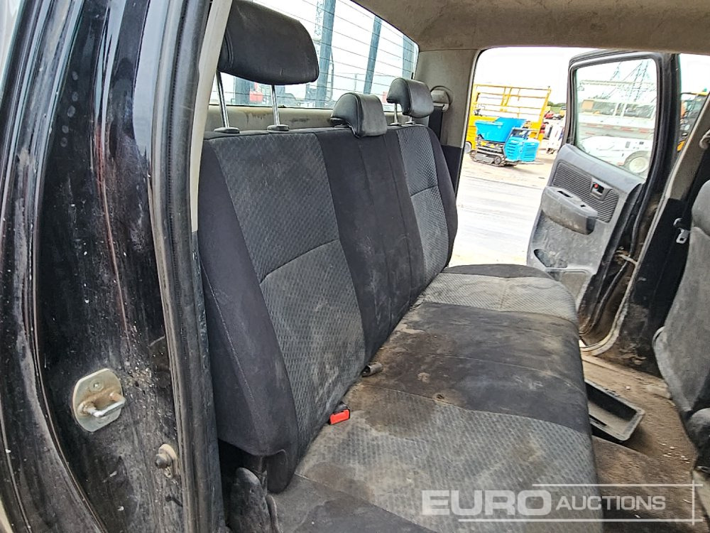 Pick-up 2016 Toyota Hilux: photos 16