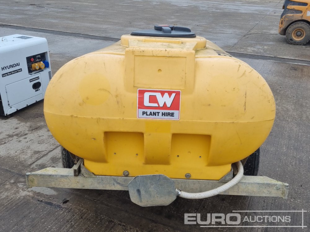 2016 Trailer Engineering Single Axle Plastic Dust Suppression Unit - Cuve de stockage: photos 4 2016 Trailer Engineering Single Axle Plastic Dust Suppression Unit - Cuve de stockage: photos 4
