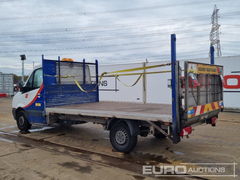 2016 Volkswagen Crafter CR35 - Utilitaire plateau: photos 3 2016 Volkswagen Crafter CR35 - Utilitaire plateau: photos 3