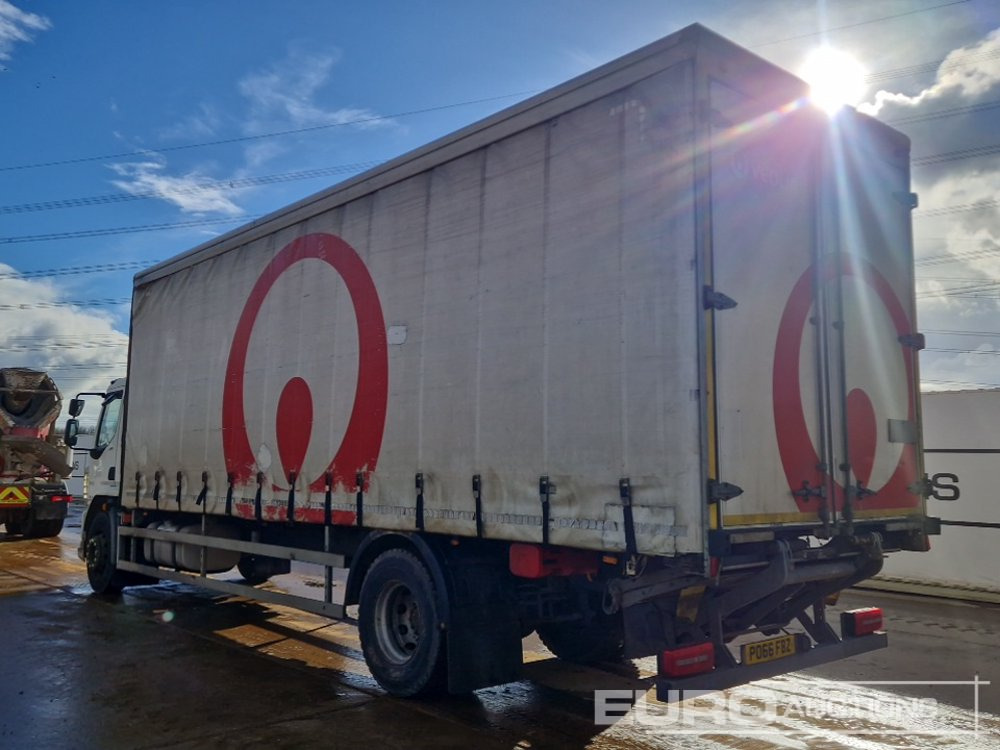 2017 DAF LF310 - Camion à rideaux coulissants: photos 3 2017 DAF LF310 - Camion à rideaux coulissants: photos 3