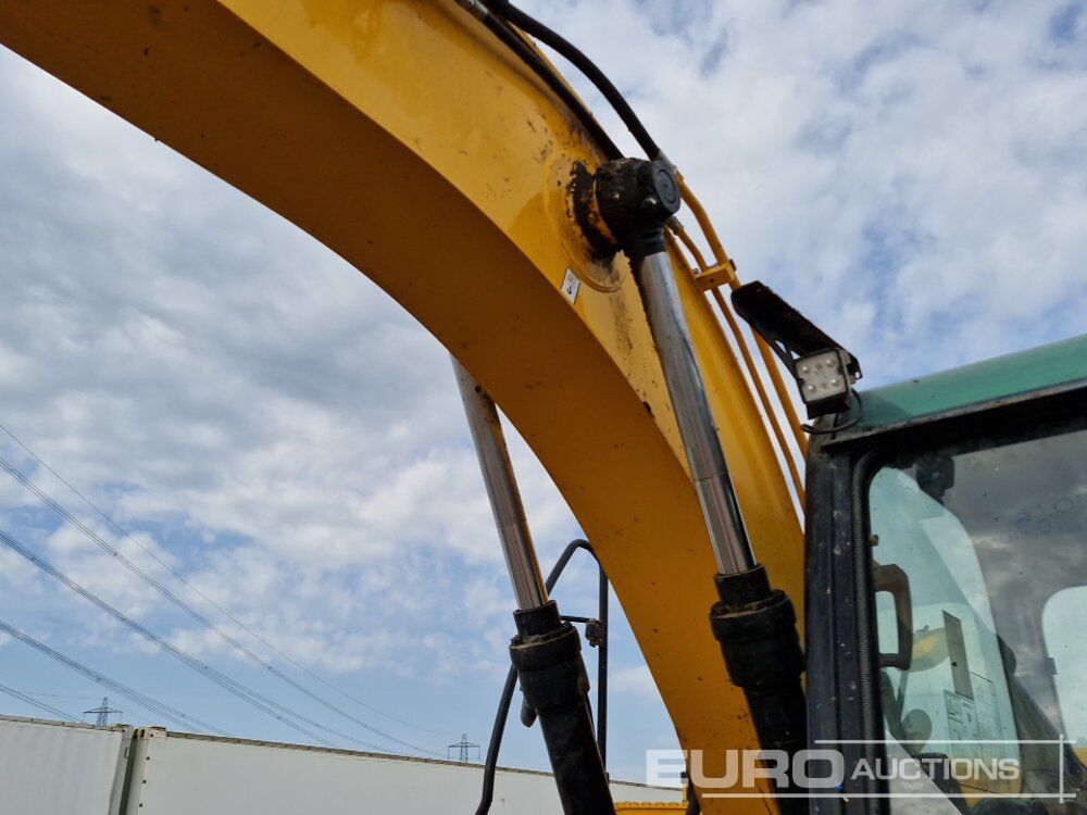 Pelle sur chenille 2017 JCB JS131LC: photos 17 Pelle sur chenille 2017 JCB JS131LC: photos 17