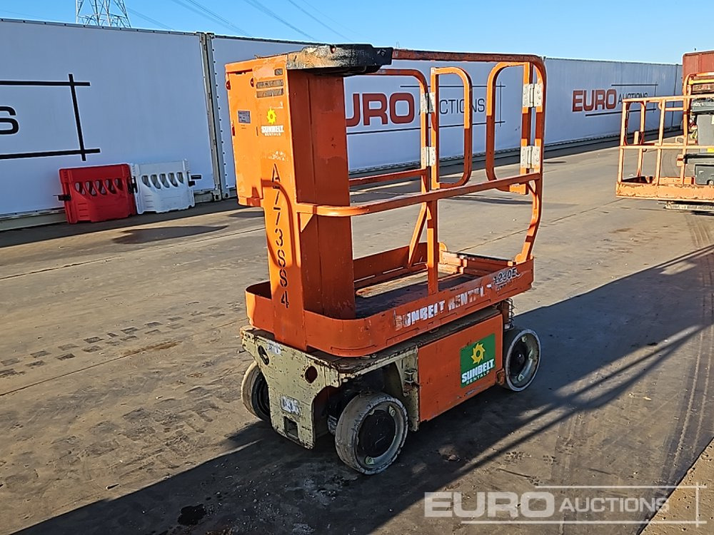 2017 JLG 1230ES - Nacelle: photos 1 2017 JLG 1230ES - Nacelle: photos 1