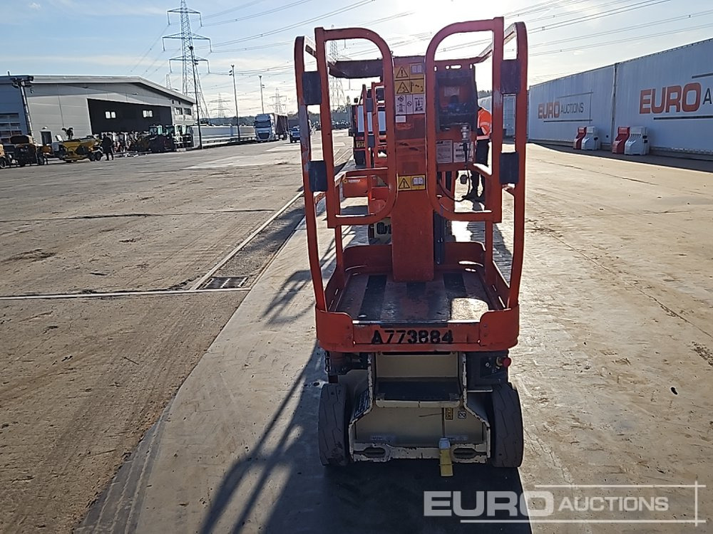 2017 JLG 1230ES - Nacelle: photos 4 2017 JLG 1230ES - Nacelle: photos 4
