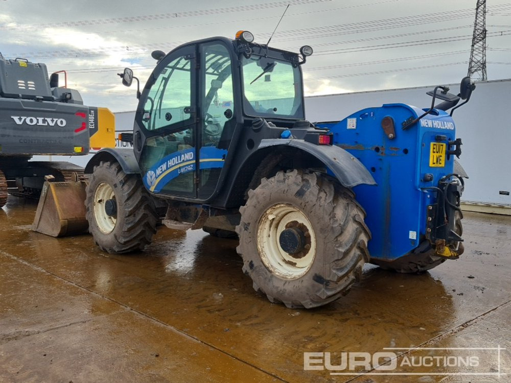 2017 New Holland LM7.42 - Chariot télescopique: photos 3 2017 New Holland LM7.42 - Chariot télescopique: photos 3