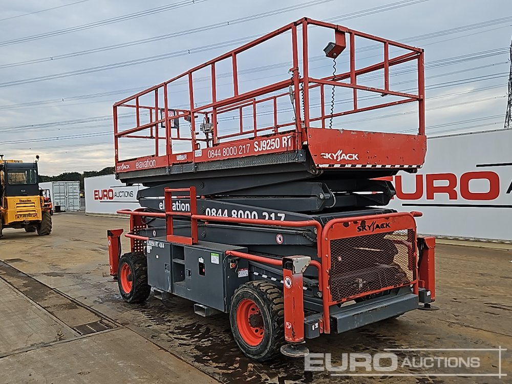2017 SkyJack SJ9250 - Nacelle: photos 3 2017 SkyJack SJ9250 - Nacelle: photos 3