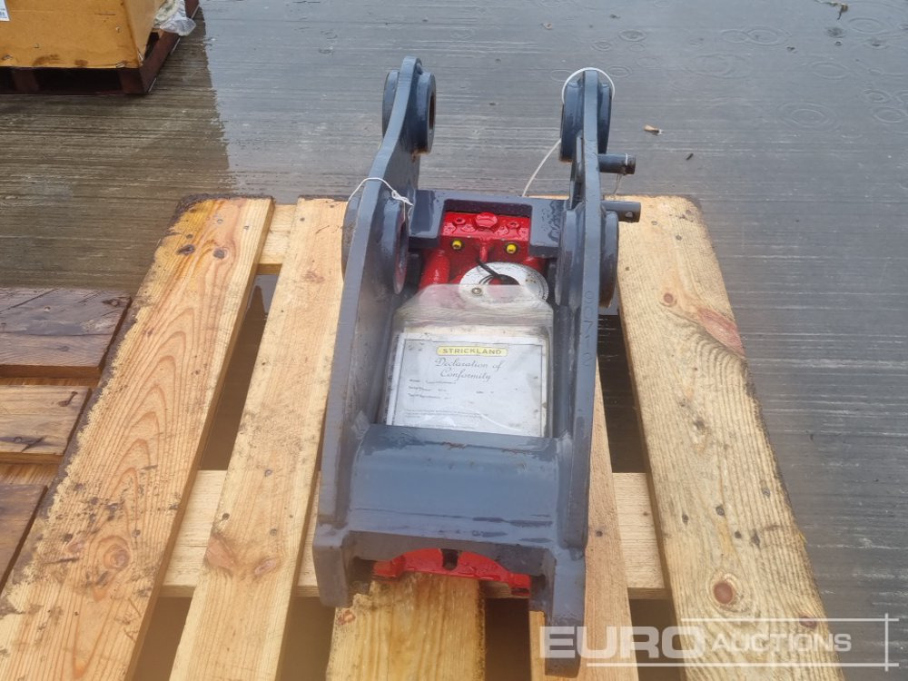 2017 Strickland Hydraulic Double Lock QH 45mm Pin to suit 4-6 Ton Excavator - Attache rapide: photos 4 2017 Strickland Hydraulic Double Lock QH 45mm Pin to suit 4-6 Ton Excavator - Attache rapide: photos 4