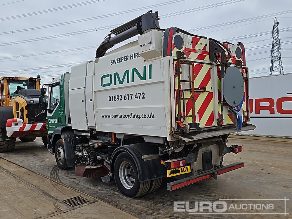 2018 DAF LF230 - Balayeuse de voirie: photos 3 2018 DAF LF230 - Balayeuse de voirie: photos 3