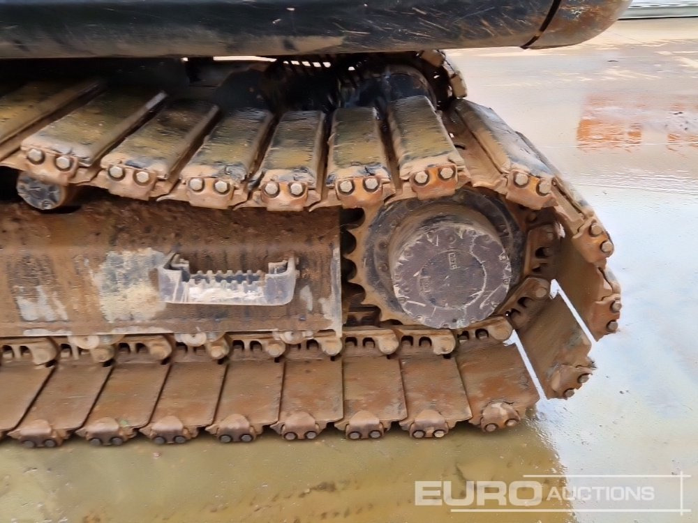 Pelle sur chenille 2018 JCB JS131LC: photos 11