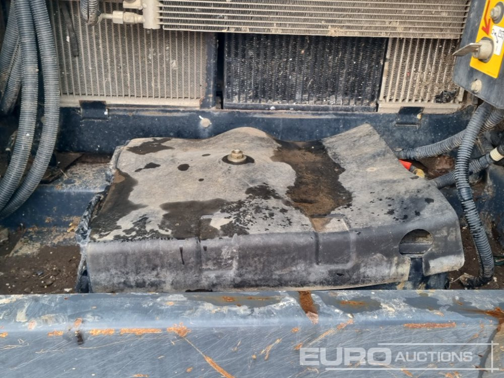 Pelle sur chenille 2018 Kobelco SK210LC-10: photos 34
