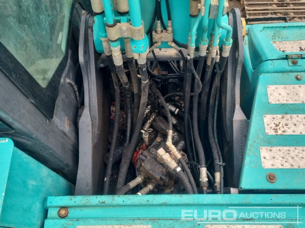 Pelle sur chenille 2018 Kobelco SK210LC-10: photos 45