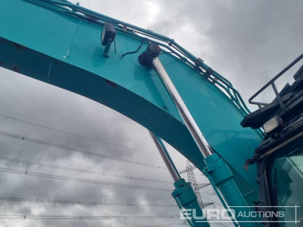 Pelle sur chenille 2018 Kobelco SK210LC-10: photos 17