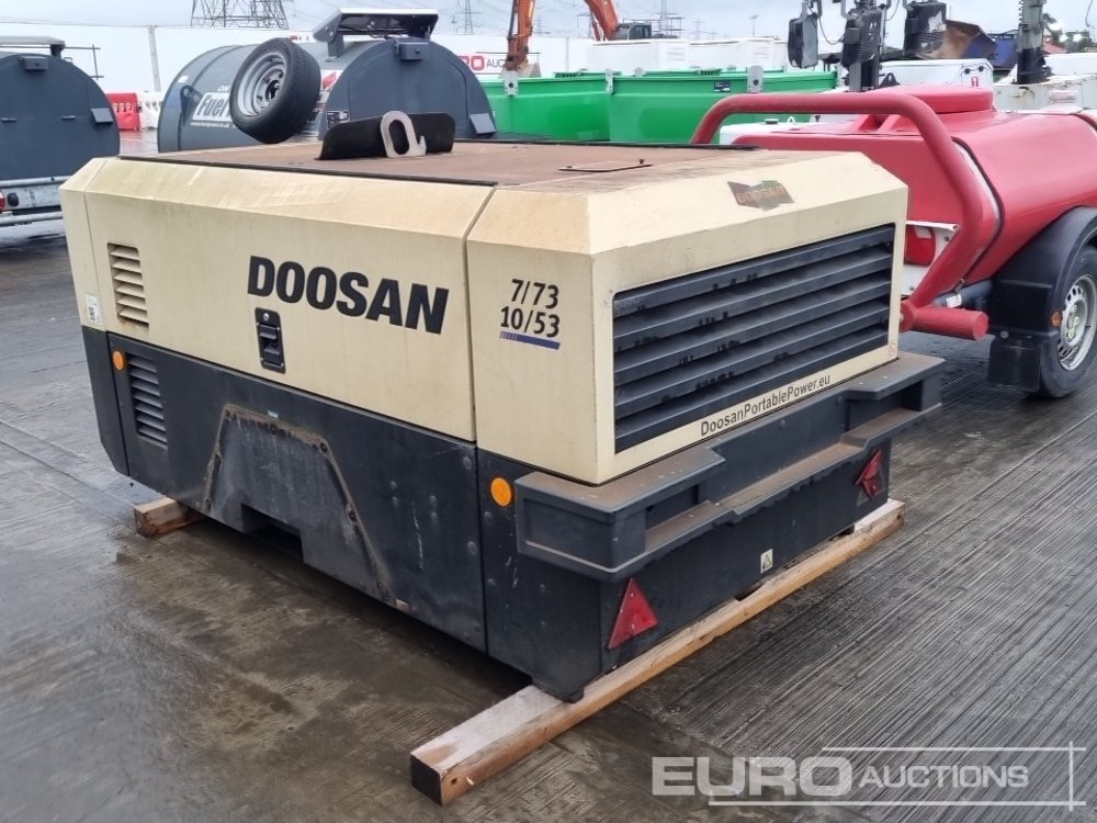 2019 Doosan 7/73-10/53 250CFM - Compresseur d'air: photos 3 2019 Doosan 7/73-10/53 250CFM - Compresseur d'air: photos 3