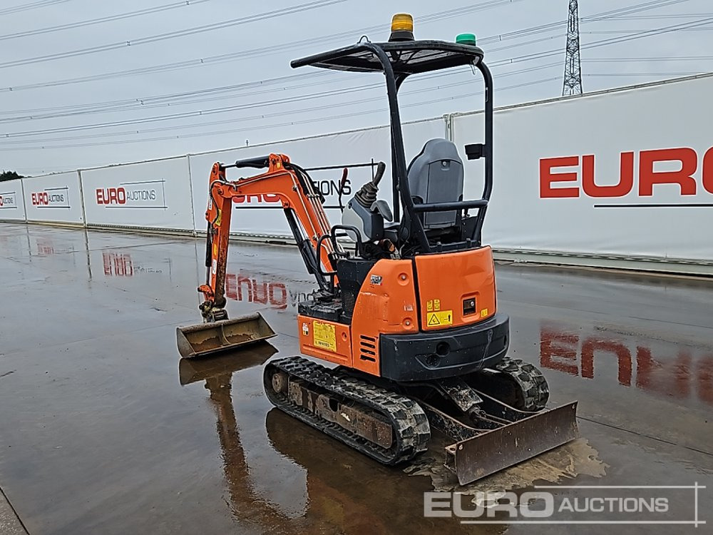 2019 Hitachi ZX19U-5A YR - Mini pelle: photos 3 2019 Hitachi ZX19U-5A YR - Mini pelle: photos 3