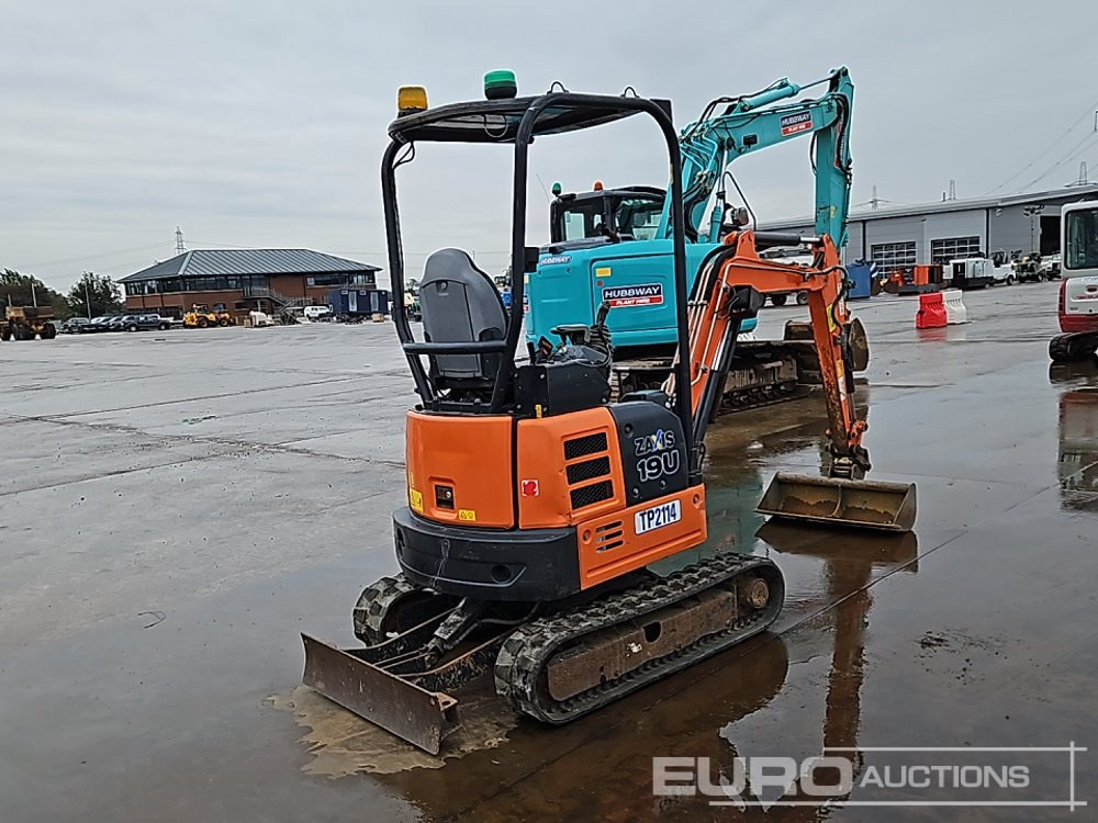 2019 Hitachi ZX19U-5A YR - Mini pelle: photos 5 2019 Hitachi ZX19U-5A YR - Mini pelle: photos 5