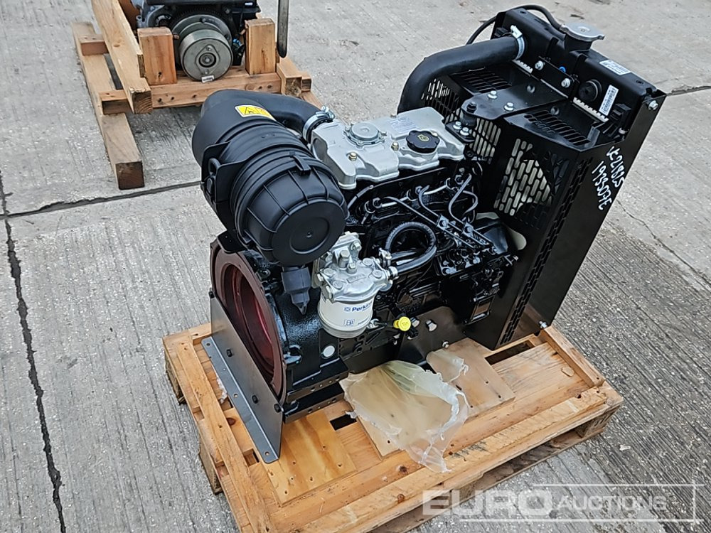 2019 Perkins 3 Cylinder Engine - Moteur: photos 5 2019 Perkins 3 Cylinder Engine - Moteur: photos 5