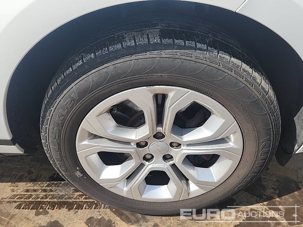 SUV 2019 Range Rover Evoque: photos 12 SUV 2019 Range Rover Evoque: photos 12