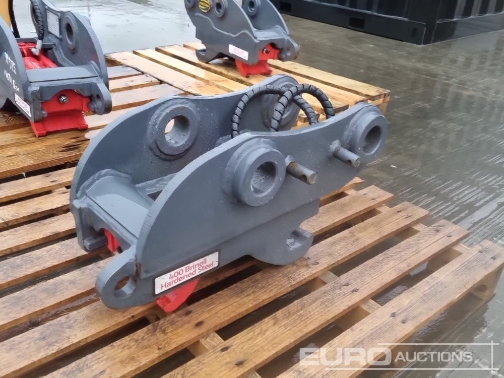 2019 Strickland Hydraulic Double Lock QH 60mm Pin to suit 10 Ton Excavator - Attache rapide: photos 1 2019 Strickland Hydraulic Double Lock QH 60mm Pin to suit 10 Ton Excavator - Attache rapide: photos 1