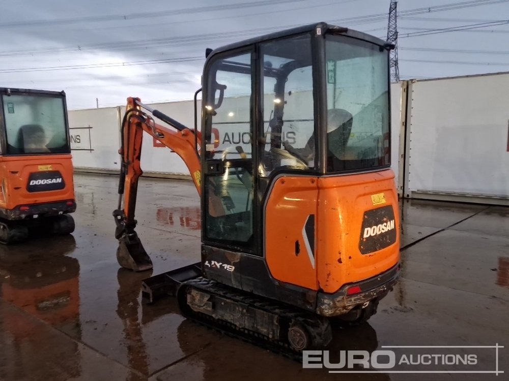 2020 Doosan DX19 - Mini pelle: photos 3 2020 Doosan DX19 - Mini pelle: photos 3