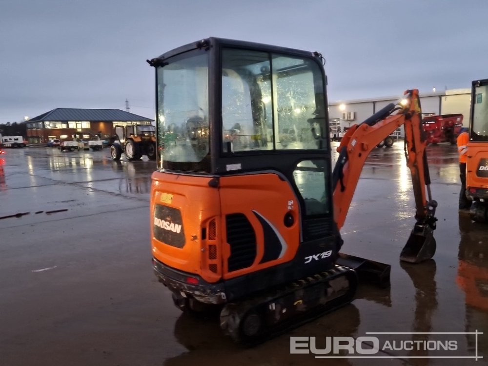 2020 Doosan DX19 - Mini pelle: photos 5 2020 Doosan DX19 - Mini pelle: photos 5