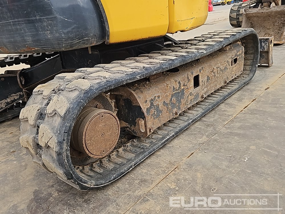 Mini pelle 2020 Komatsu PC26MR-3: photos 13