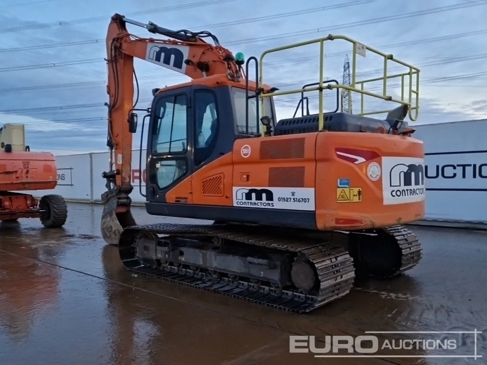 2021 Doosan DX140LC-7 - Pelle sur chenille: photos 3 2021 Doosan DX140LC-7 - Pelle sur chenille: photos 3