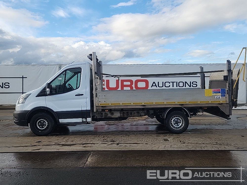 2022 Ford Transit 350 - Utilitaire plateau: photos 2 2022 Ford Transit 350 - Utilitaire plateau: photos 2