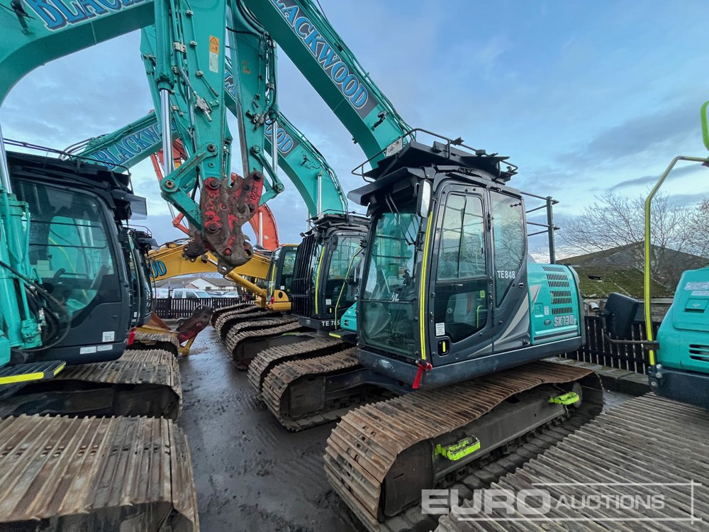 2022 Kobelco SK130LC-11 - Pelle sur chenille: photos 1 2022 Kobelco SK130LC-11 - Pelle sur chenille: photos 1