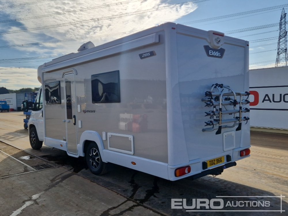 2022 Peugeot Multijet - Fourgon aménagé: photos 3 2022 Peugeot Multijet - Fourgon aménagé: photos 3