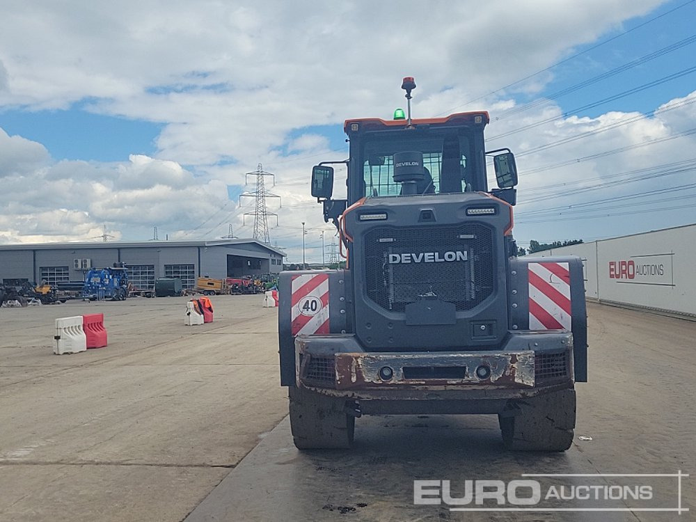 2023 Doosan DL220-7 - Chargeuse sur pneus: photos 4 2023 Doosan DL220-7 - Chargeuse sur pneus: photos 4