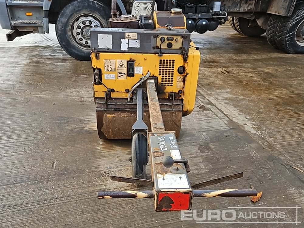 208 Mecalac MBR71 - Travaux routiers: photos 4 208 Mecalac MBR71 - Travaux routiers: photos 4