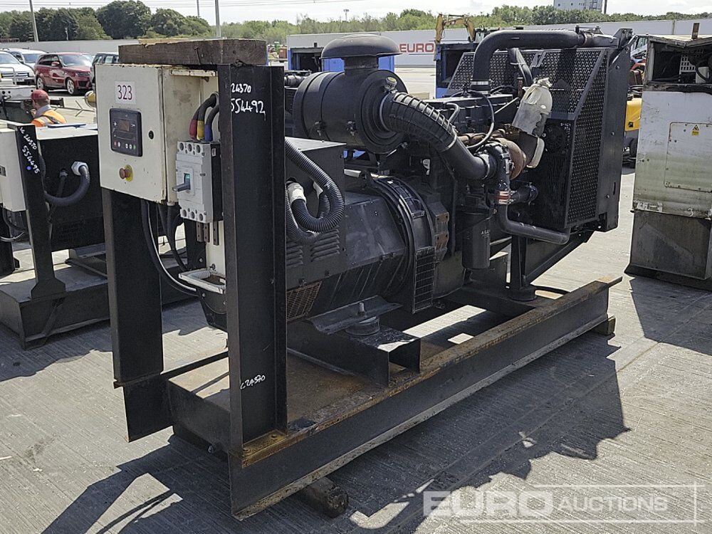 250kVA Generator, Perkins Engine - Groupe électrogène: photos 1 250kVA Generator, Perkins Engine - Groupe électrogène: photos 1