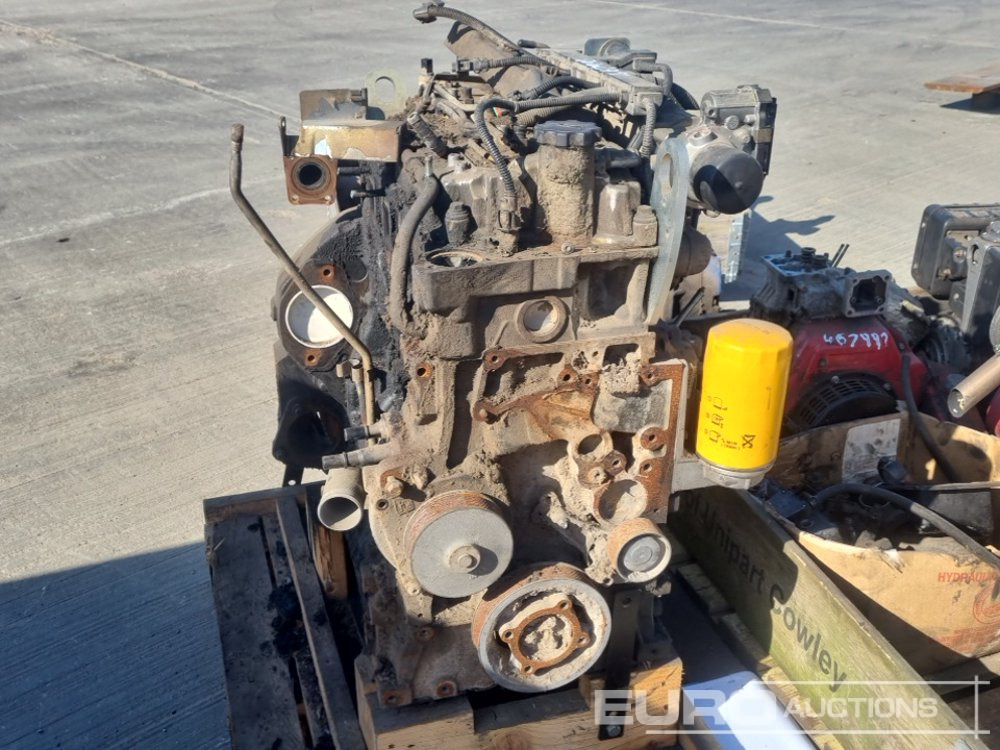 Moteur 4 Cylinder Engine (Spares), 3 Cylinder Engine (Spares), Single Cylinder Engine (3 of, Spares), Vaccuum Pump, Turbo (4 of), Fuel Pump, Cylinder Head: photos 27