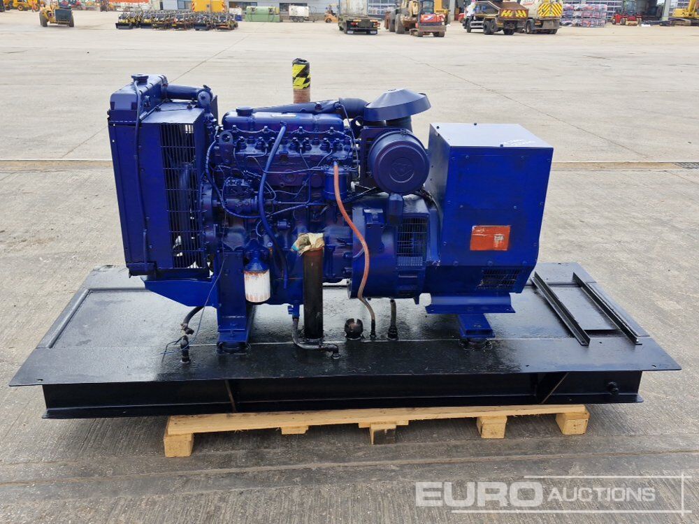 40kVA Generator, Perkins Engine - Groupe électrogène: photos 2 40kVA Generator, Perkins Engine - Groupe électrogène: photos 2