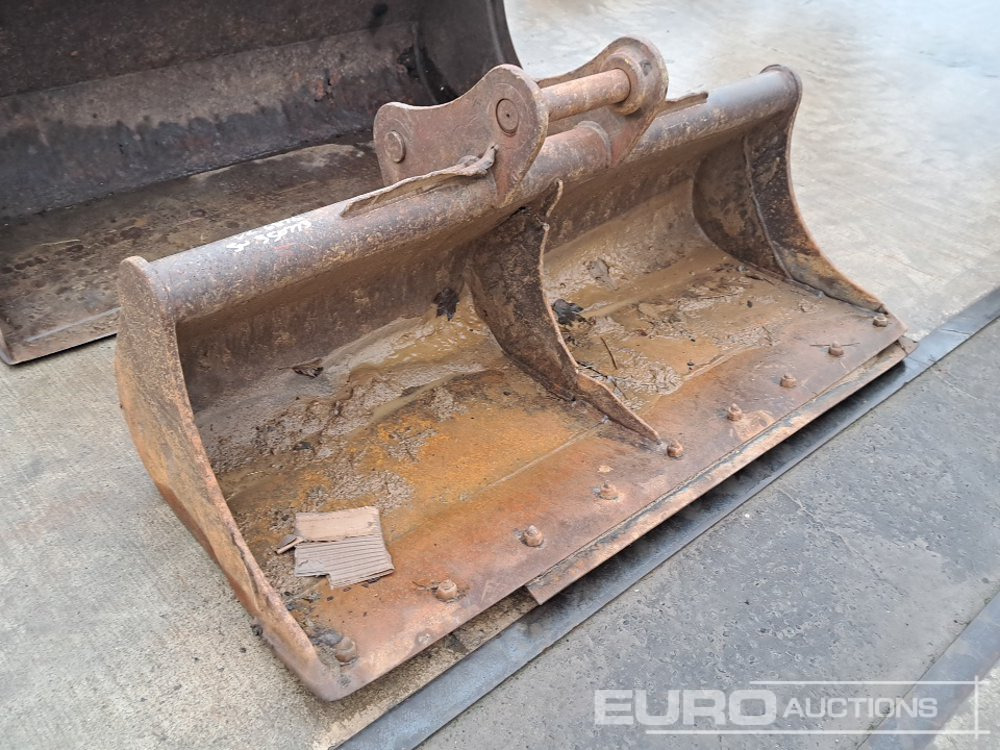 72" Strickland Ditching Bucket 65mm Pin to suit 13 Ton Excavator - Godet: photos 4 72" Strickland Ditching Bucket 65mm Pin to suit 13 Ton Excavator - Godet: photos 4