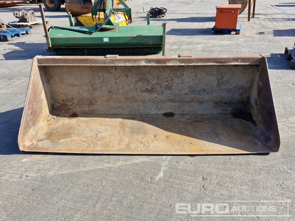 Godet 92" Loading Bucket to suit Telehandler: photos 8 Godet 92" Loading Bucket to suit Telehandler: photos 8
