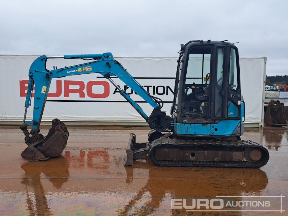 Airman AX40U-4 - Mini pelle: photos 2 Airman AX40U-4 - Mini pelle: photos 2