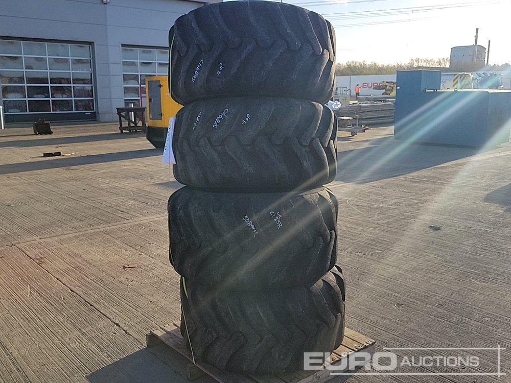 Alliance 500/60-22.5 Tyre (4 of) - Pneu: photos 1 Alliance 500/60-22.5 Tyre (4 of) - Pneu: photos 1