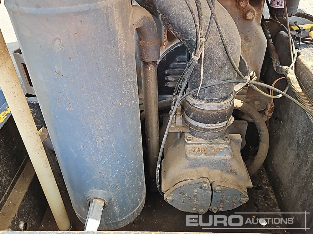 Compresseur d'air Altas Copco Single Axle Compressor: photos 25