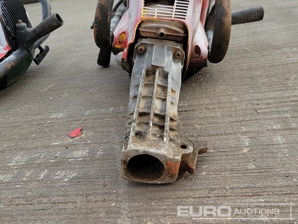 Travaux routiers Atlas Copco Petrol Hand Held Breakers (2 of): photos 10