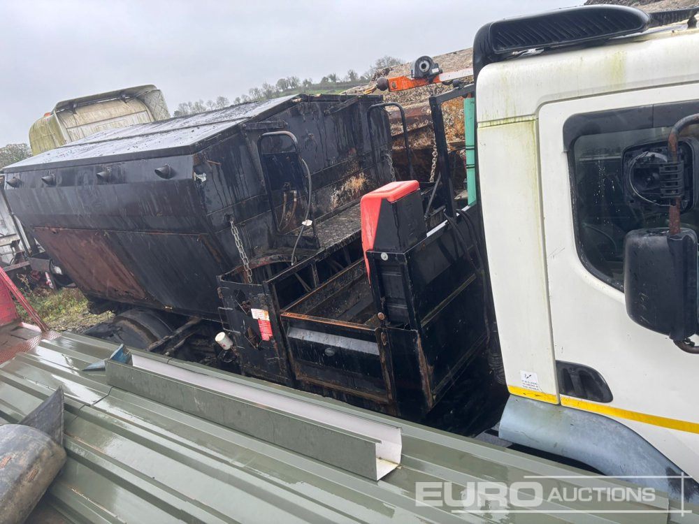 2011 DAF LF55-220 - Autre matériel: photos 3 2011 DAF LF55-220 - Autre matériel: photos 3