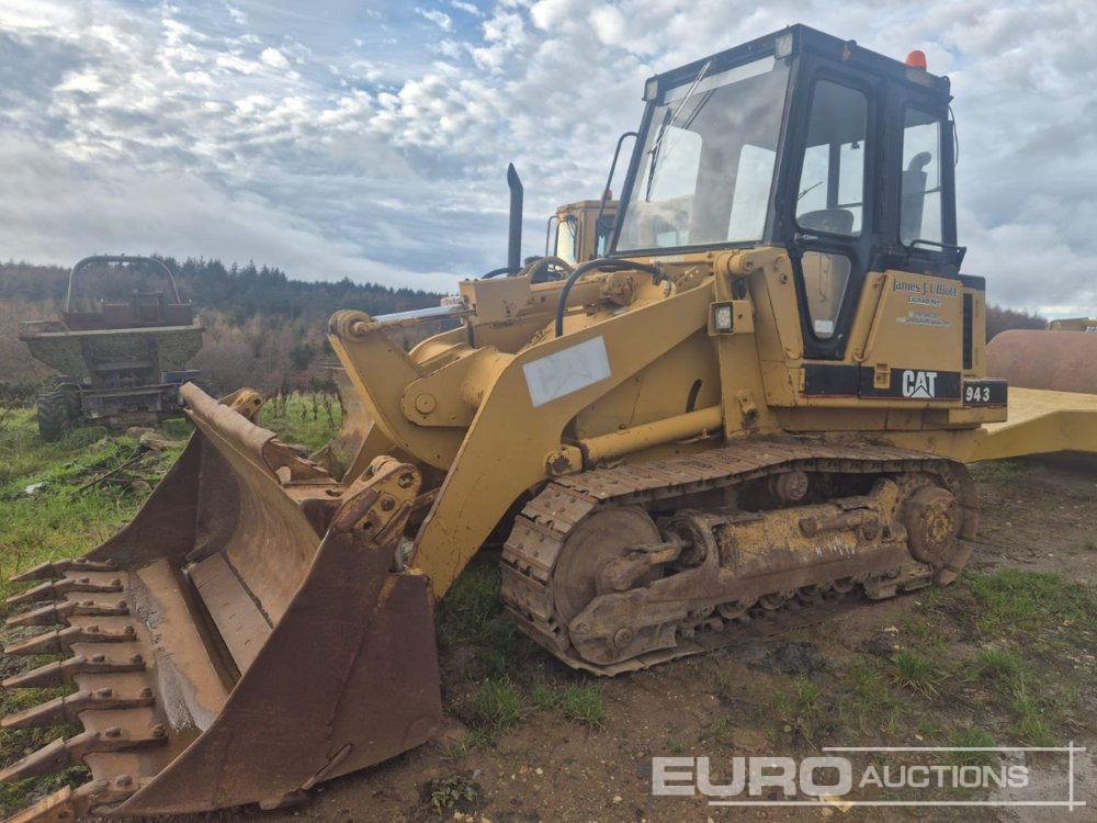 CAT 943 - Bulldozer: photos 1 CAT 943 - Bulldozer: photos 1
